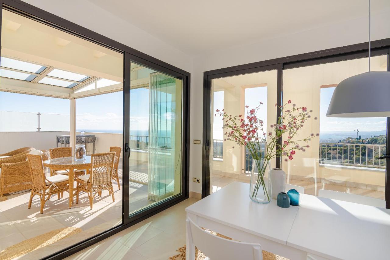 Luxurius Penthouse With Large Terrace And Dom wakacyjny Marbella
