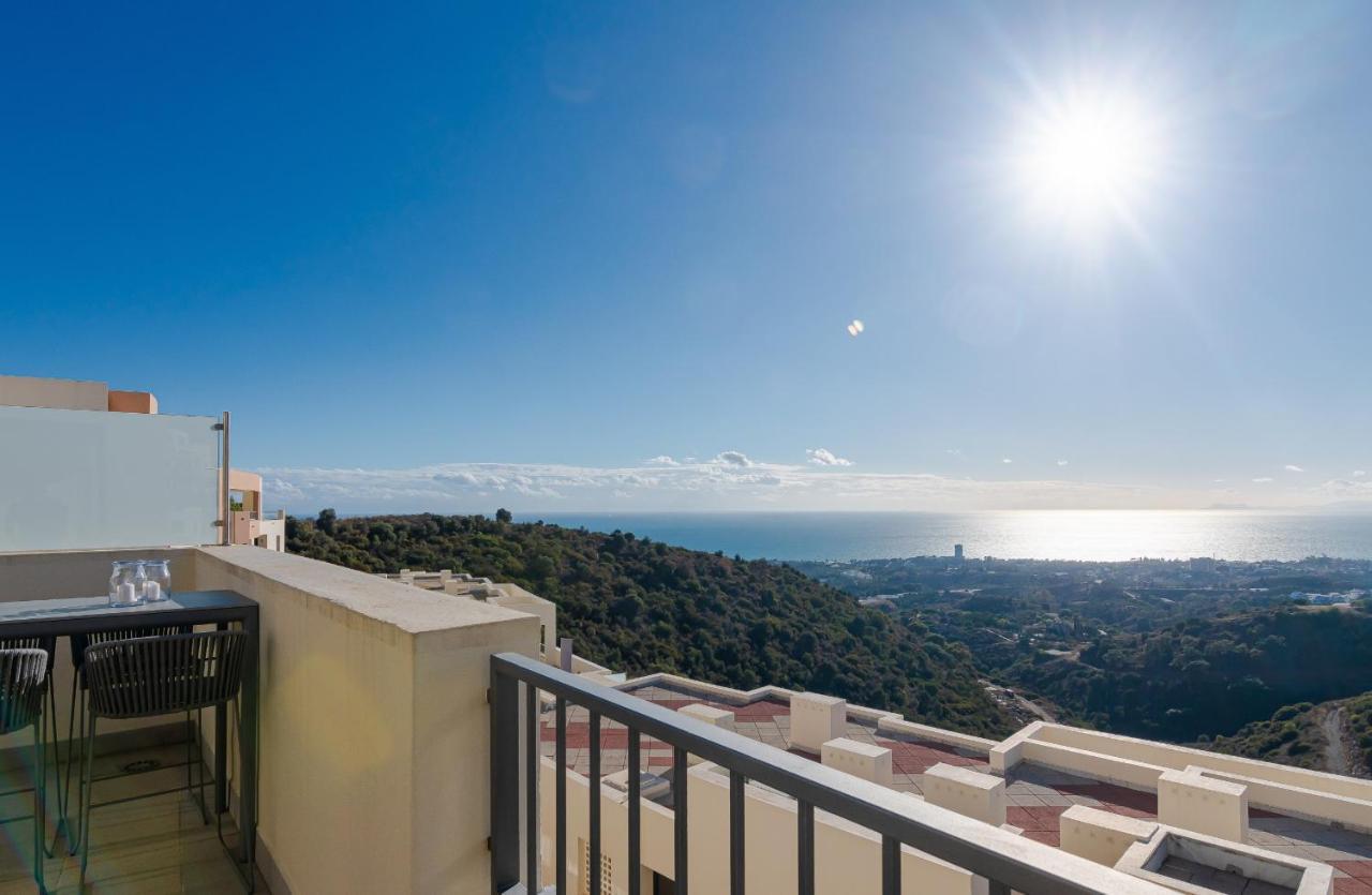 Luxurius Penthouse With Large Terrace And * Marbella